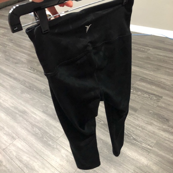 Black capri workout leggings - Picture 6 of 6